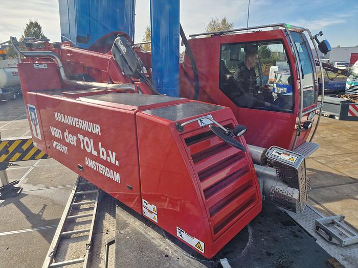 Used 2012 Liebherr LTM1220-5.2