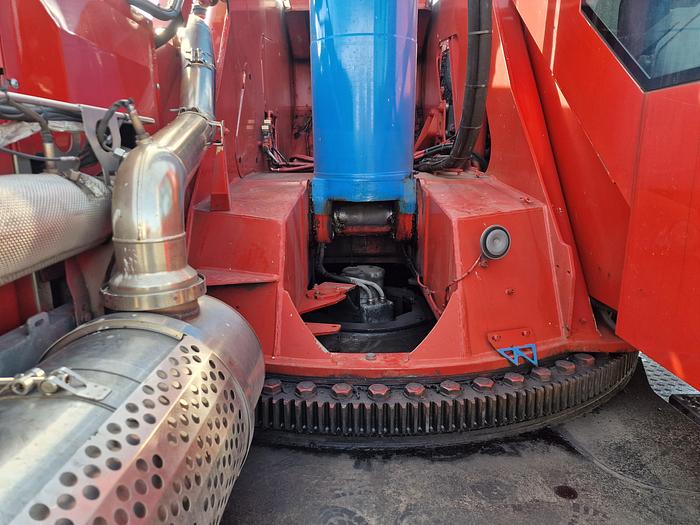 Used 2012 Liebherr LTM1220-5.2