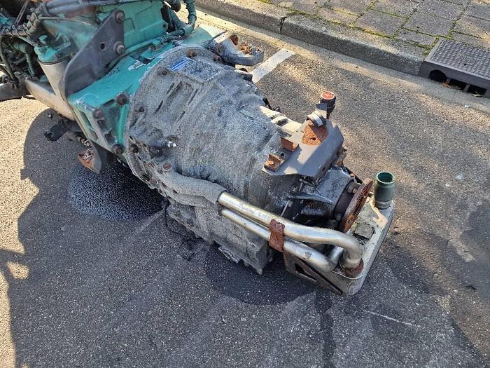 Used ZF Ecomat 2 6 HP 552 C for sale - the Netherlands