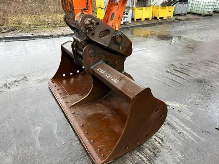 Used Hitachi ZX250LC-3 - ZX 250 LC - ZX250 for sale - the Netherlands