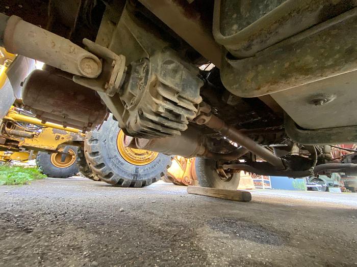 Used Iveco Eurotrakker 350 6X6 ( For spare parts )