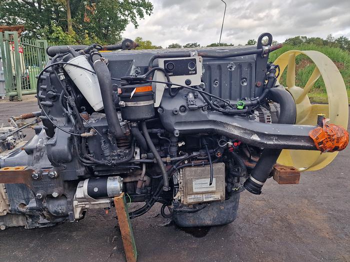 Used 2006 Iveco Cursor 8