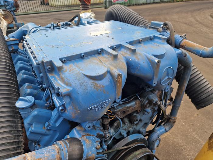 Gebruikt Mercedes-Benz OM444LA