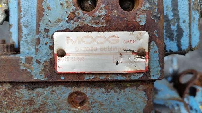 Used Hydraulic pump Moog DO-62-802 for sale - the Netherlands