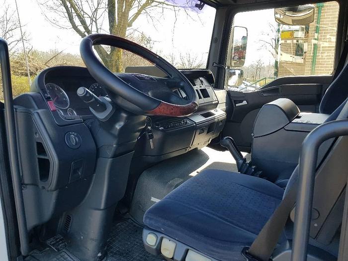 Used MAN TGL 12.210 4x2 BL for sale - the Netherlands