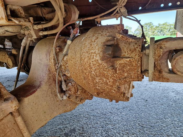 Used Iveco Eurotrakker 350 6X6 ( For spare parts )