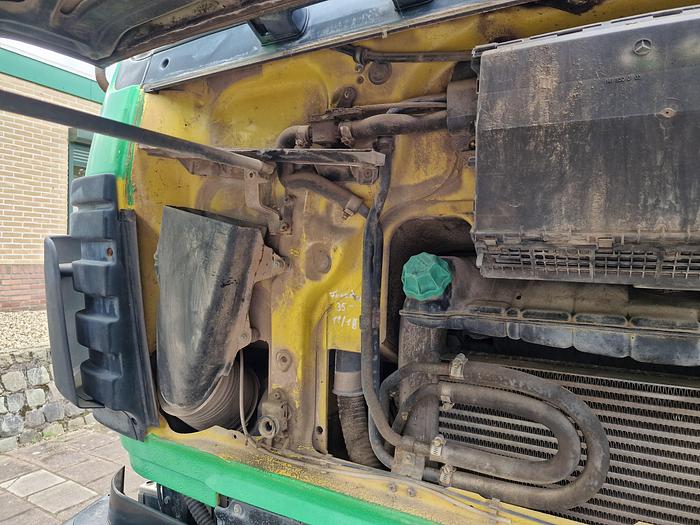 Gebruikt 1998 Mercedes-Benz 2527 B 6X4