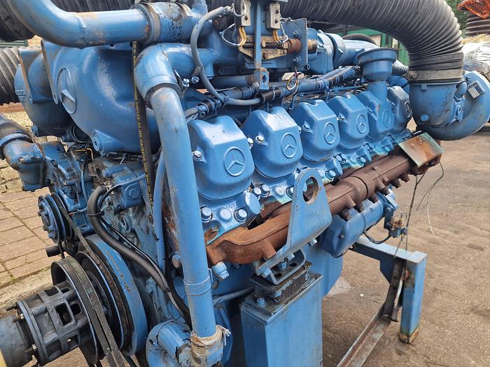 Gebruikt Mercedes-Benz OM444LA