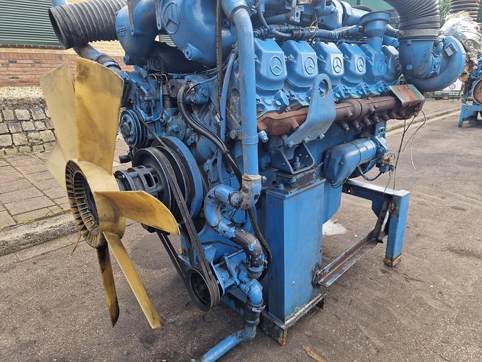 Gebruikt Mercedes-Benz OM444LA