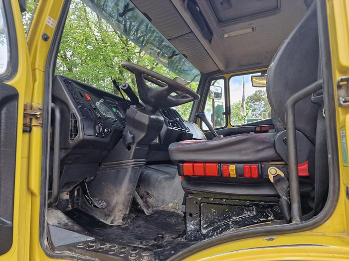 Gebruikt 1998 Mercedes-Benz 2527 B 6X4