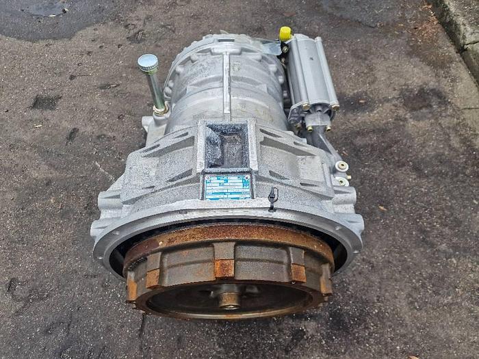 ZF Ecomat 5 HP 590 for sale - the Netherlands