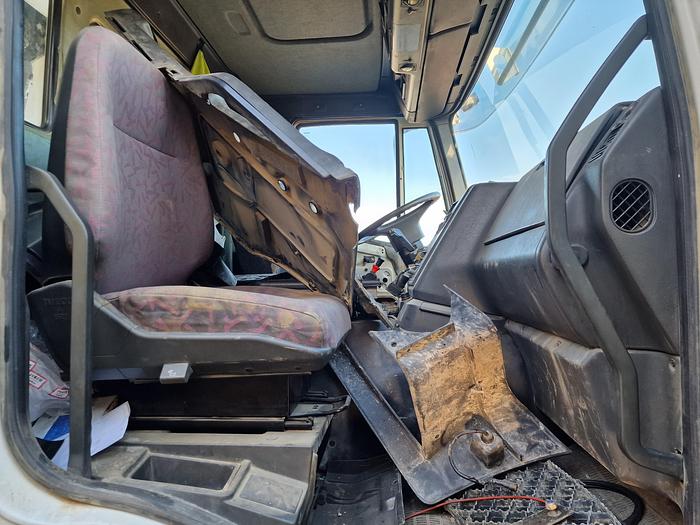 Used 2003 Iveco Eurotrakker 350 6X6 ( For spare parts )