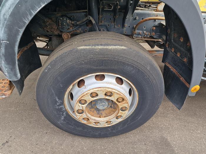 Gebruikt 1998 Mercedes-Benz 2527 B 6X4