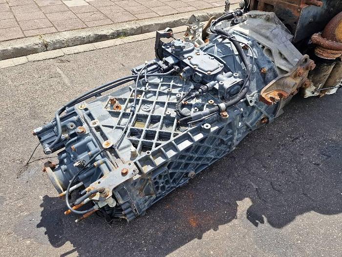 Used Renault DCI 11 C+J01 for sale - the Netherlands