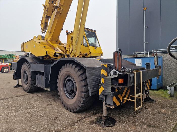 Used 1992 Tadano TR-400E