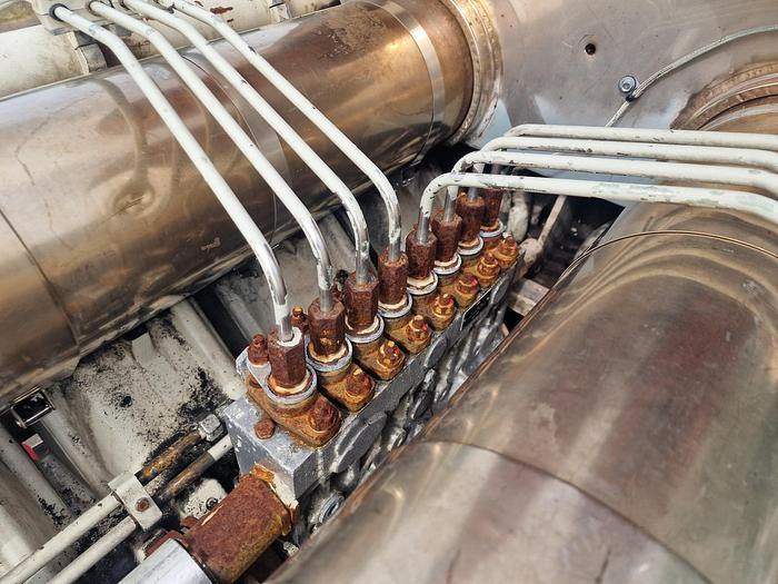 Used 1997 DEUTZ-MWM TBD 620 V16