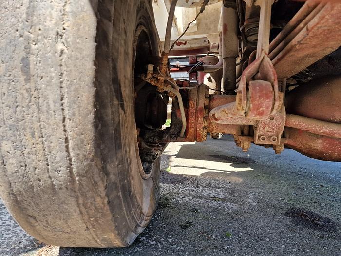 Used Iveco Eurotrakker 350 6X6 ( For spare parts )