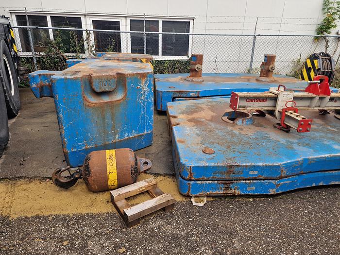 Used 2012 Liebherr LTM1220-5.2