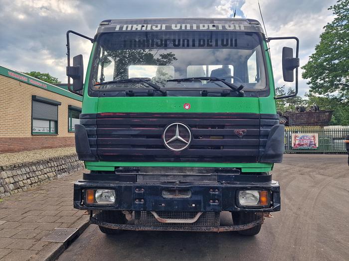 Gebruikt 1998 Mercedes-Benz 2527 B 6X4