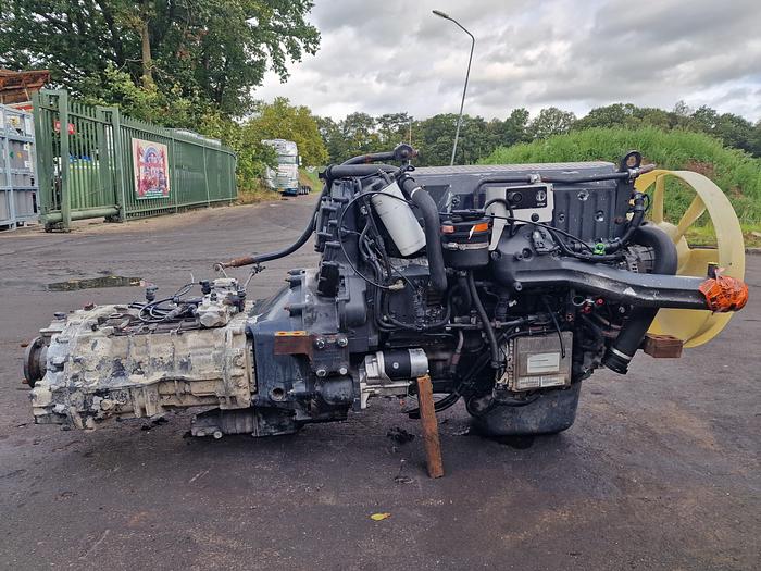 Used 2006 Iveco Cursor 8