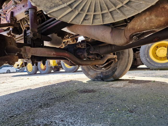 Used Iveco Eurotrakker 350 6X6 ( For spare parts )