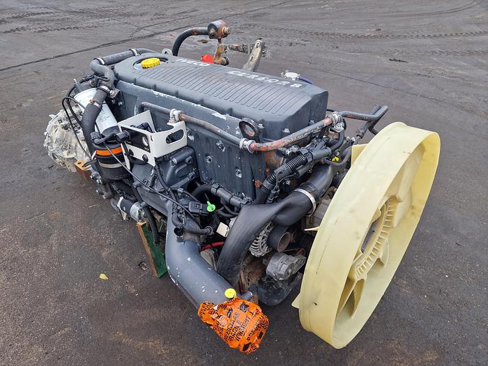 Used 2006 Iveco Cursor 8