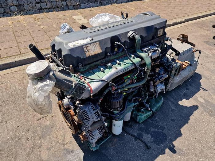 Used Volvo D9B 310 - EC06 for sale - the Netherlands