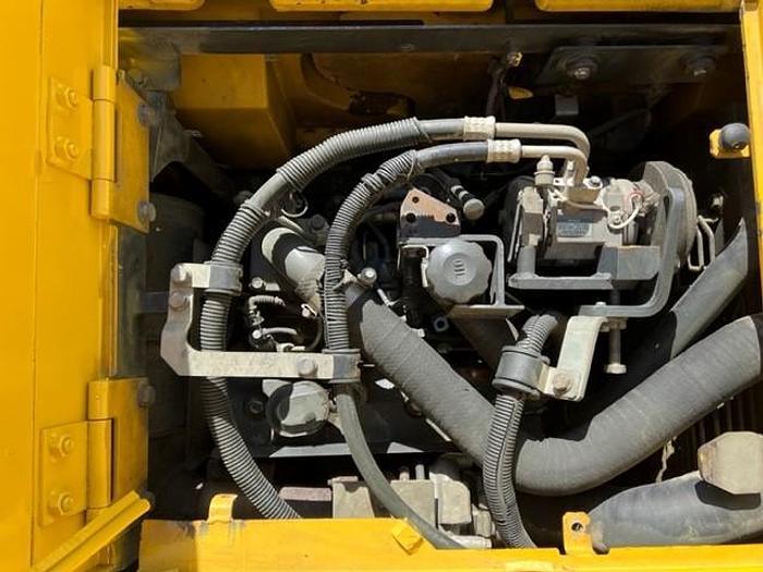 Used 2012 Komatsu CP138-8