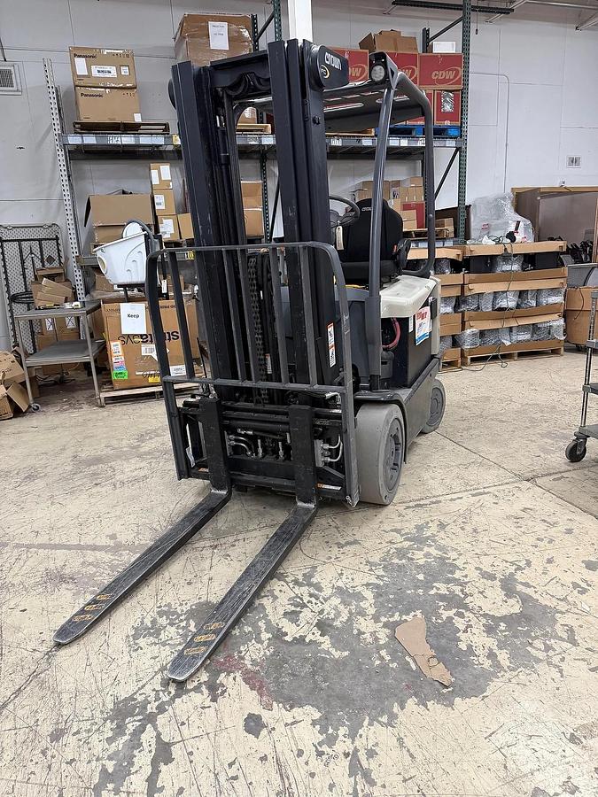 Used Crown 2022 FC5215-50 Electric Forklift