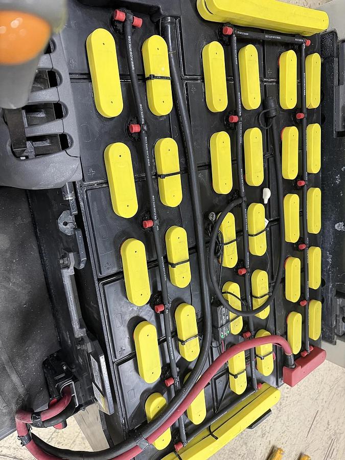 Used Crown 2022 FC5215-50 Electric Forklift