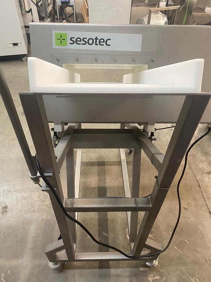 Used SESOTEC 9090M0000