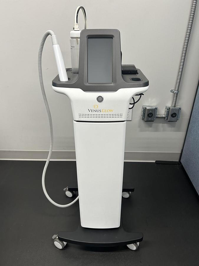 Refurbished 2022 Venus Glow 