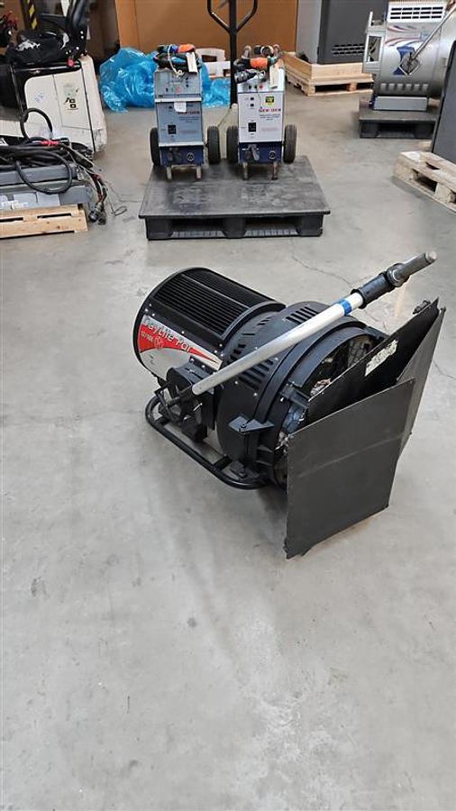 Used Mole Richardson Type 6791 Daylight Par 12/18K Studio Light