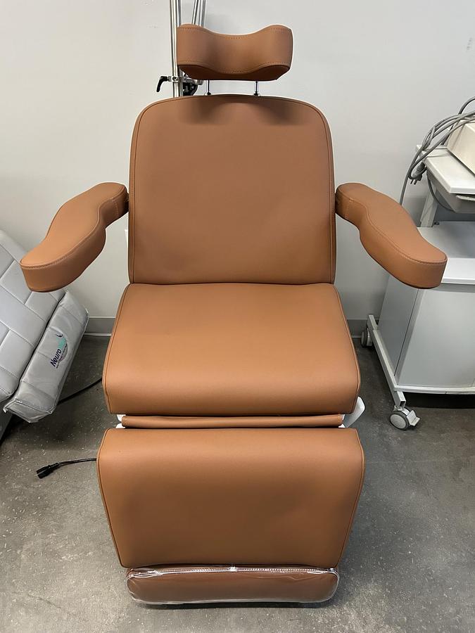 Used Apollo TMS Therapy System – Transcranial Magnetic Stimulation (TMS) Treatment Platform