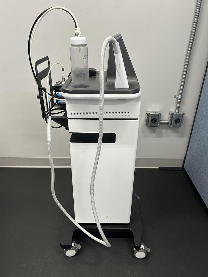 Refurbished 2022 Venus Glow 