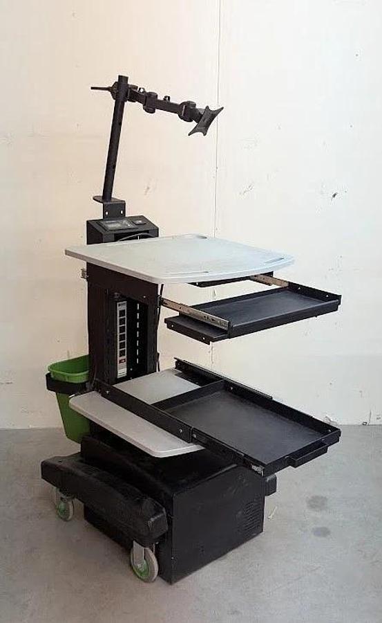 Used Newcastle Systems NB480-LI Midrange Powered Cart | Tested