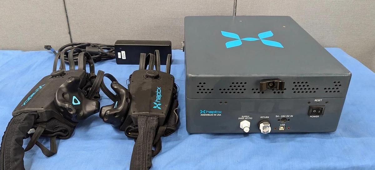 Used HaptX Gloves DK2 Simulation Virtual Reality gloves | Full set, tested