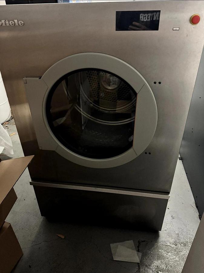 Used Meile - Industrial FIP Pretreat Washer/Dryer System