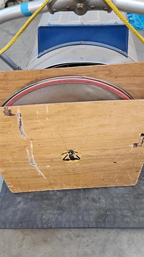 Used Cinemills Silver Bullet 12K, Mounted Fresnal Light