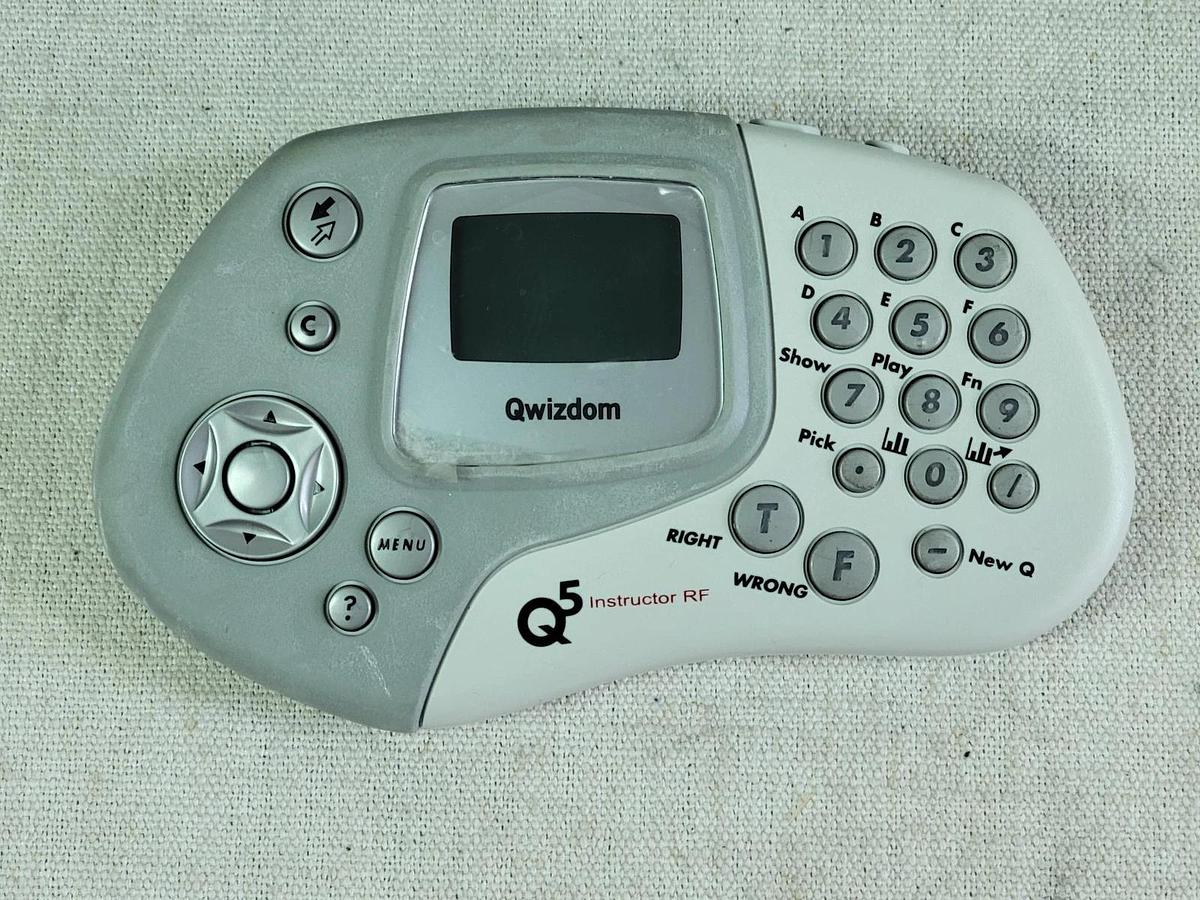 Used Lot of 2 - Qwizdom Instructor Remote for Student Response Classroom System Q5 RF
