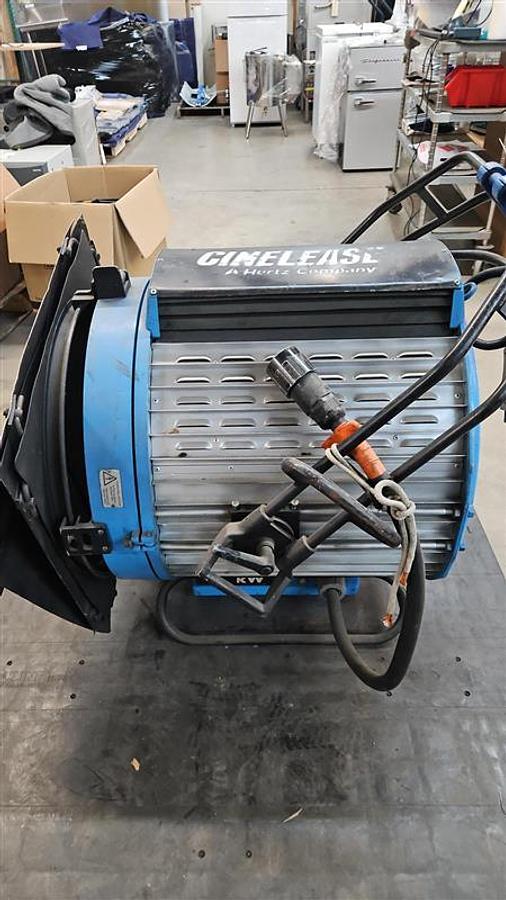 Used ARRI Daylight 6000W, Mounted Fresnal Light