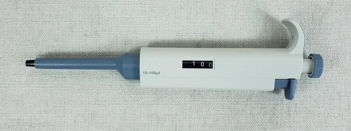 Used MedLab Single Channel Pipette Autoclavable Fixed Volume Pipettors (7)