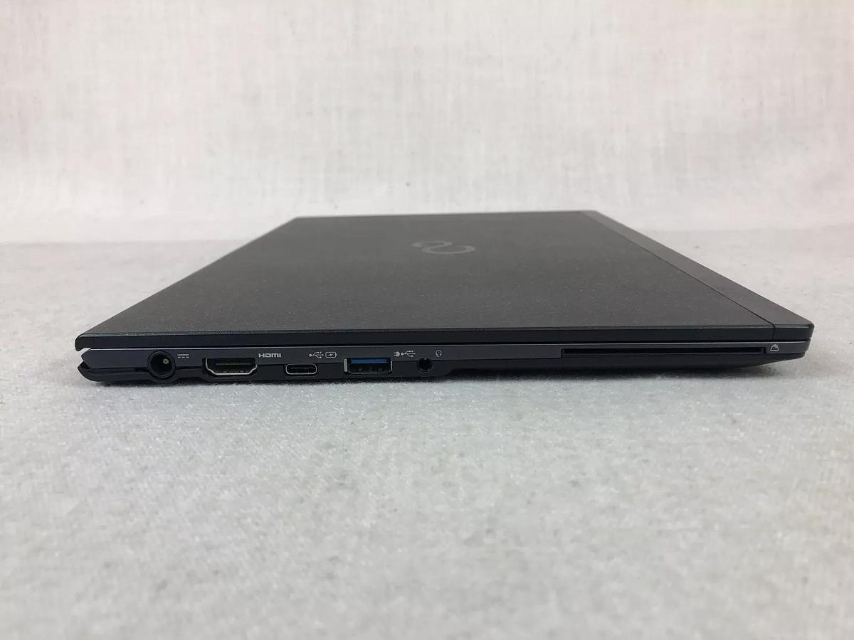 Used Fujitsu Lifebook U937 13.3” i5-7300U, 8GB/256GB, Touch Screen, Power adapter