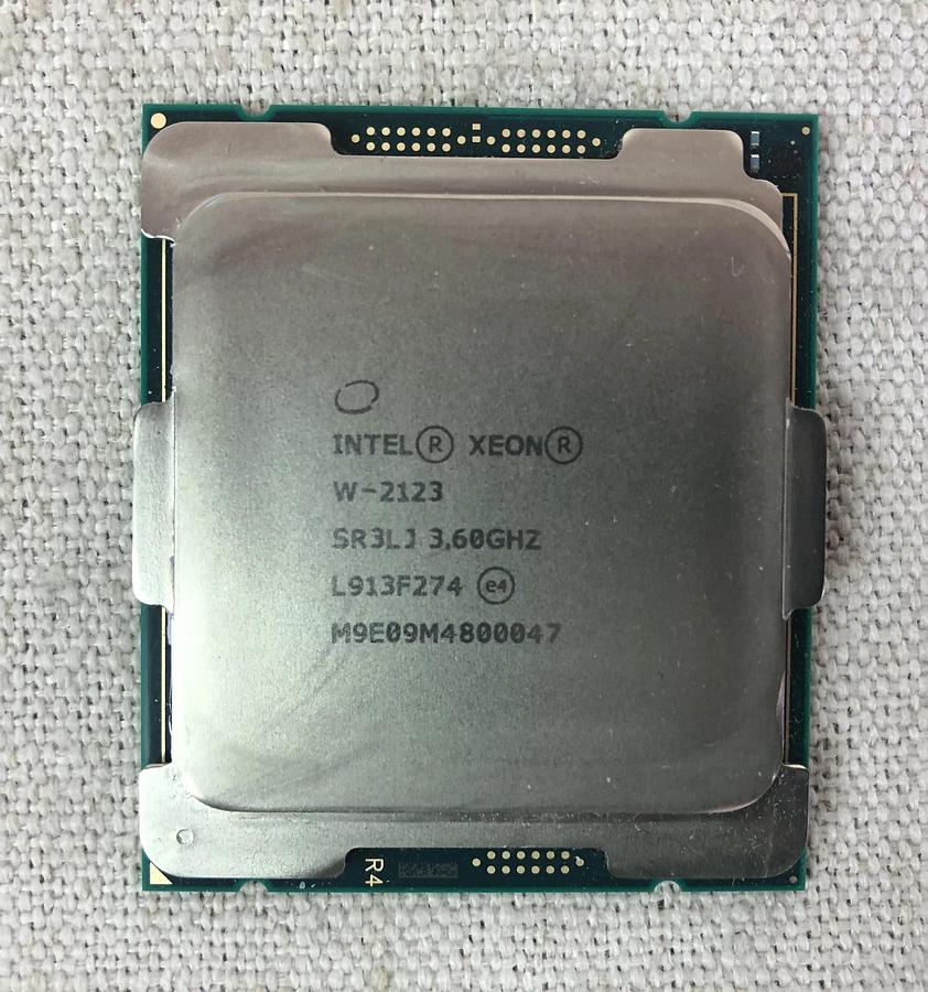 Used Intel Xeon W-2123 Quad-Core 3.60GHz 8.25MB Cache FCLGA2066 Processor 683346873196