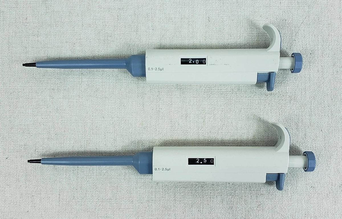 Used MedLab Single Channel Pipette Autoclavable Fixed Volume Pipettors (7)