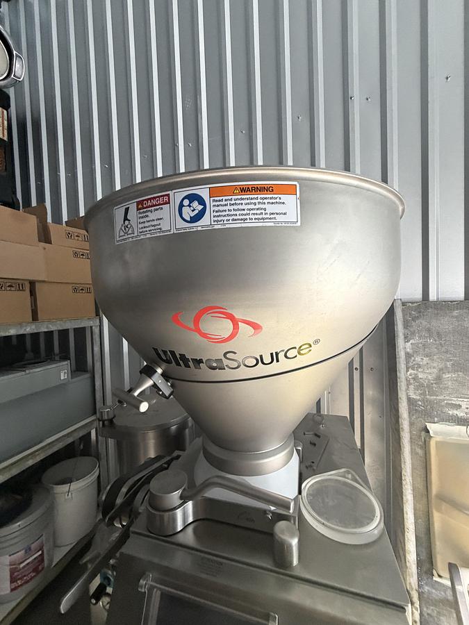Used Frey F60A Vacuum Sausage Stuffer w/ DHGA Twist Linker – Low Hours – Excellent Condition