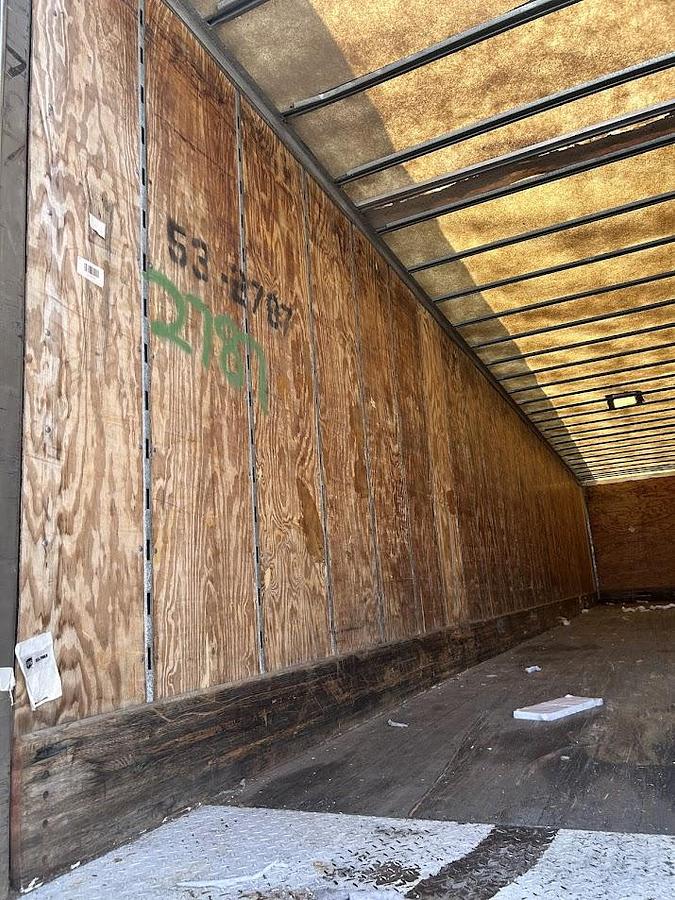 Used 1999 Trailmobile  53ft Trailer