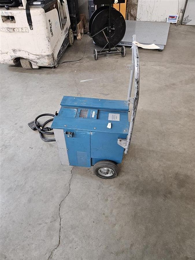 Used ARRI BCA-4000A 4KW Daylight Ballast w/ Cable