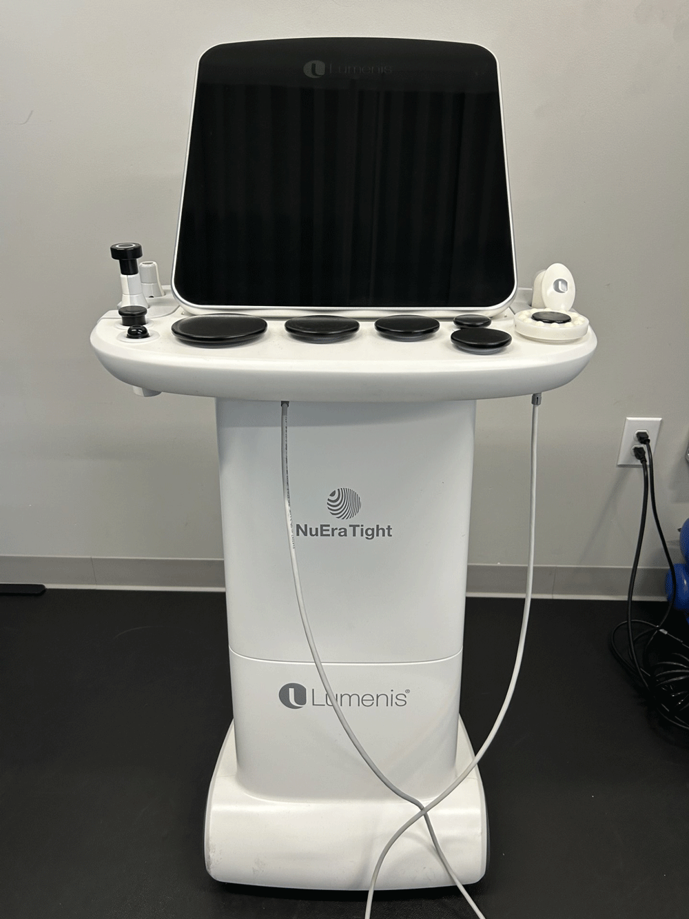 Used 2020 Lumenis NuEra Tight