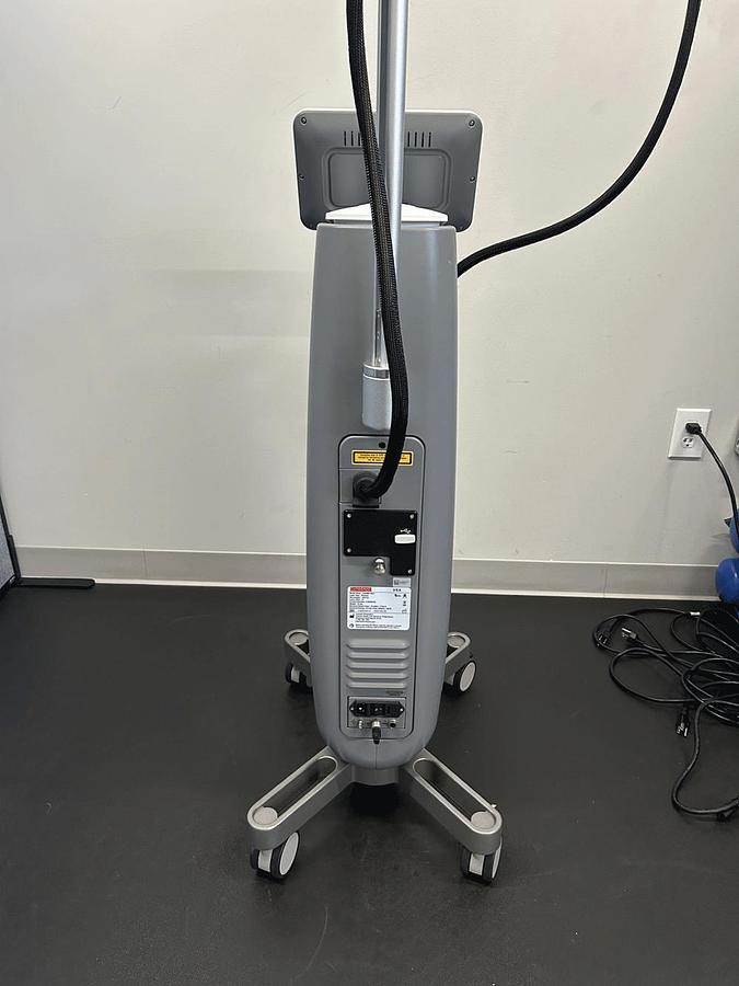 Used 2022 Lutronic LaseMD Ultra s/n LU222D017